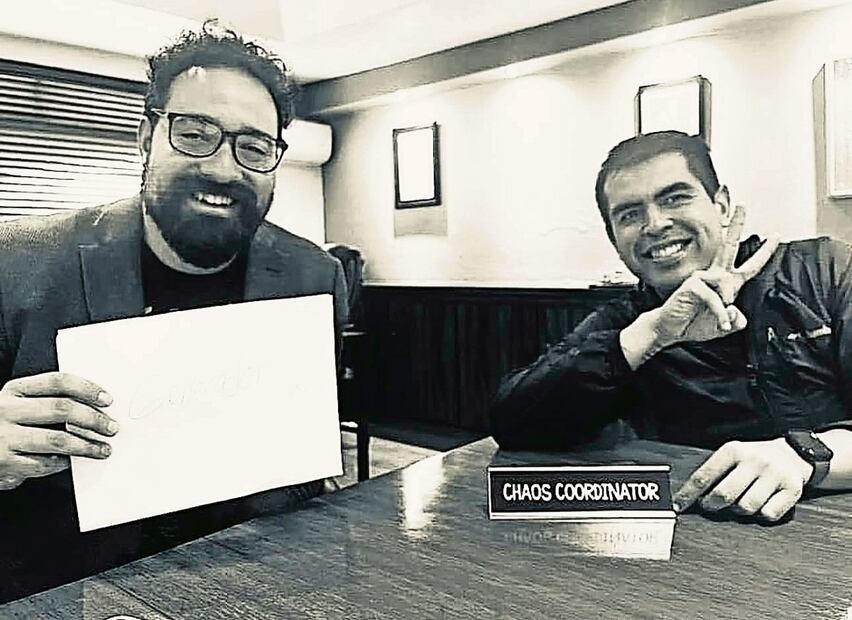 Darío Benítez (izq.) subió una fotografía a sus redes sociales para despedir a Cristian Iván Vázquez, su amigo y colaborador de su campaña. Foto: Esécial