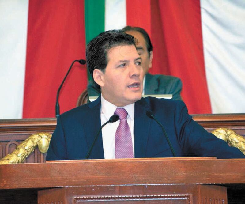 Víctor Hugo Lobo dice que es necesario proporcionar los recursos suficientes para prevenir delitos a través de sistemas de videovigilancia. ARCHIVO EL UNIVERSAL