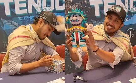 Así reaccionó Tenoch Huerta al recibir Dr. Simi personalizado en convención La Mole