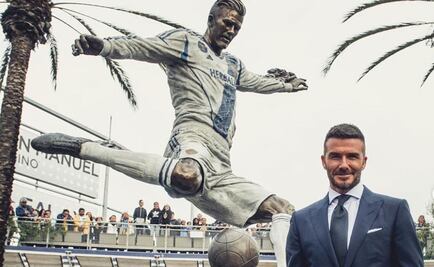 James Corden le hace broma a David Beckham 