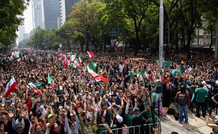 CDMX realiza la Ola Más Grande del Mundo; ¿cómo se originó este fenómeno?, conoce la historia