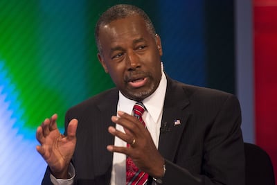 Trump dice considerar a Ben Carson para su gabinete