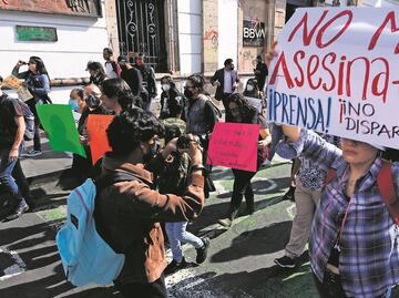 Familia despide a periodista en Michoacán; colegas claman justicia
