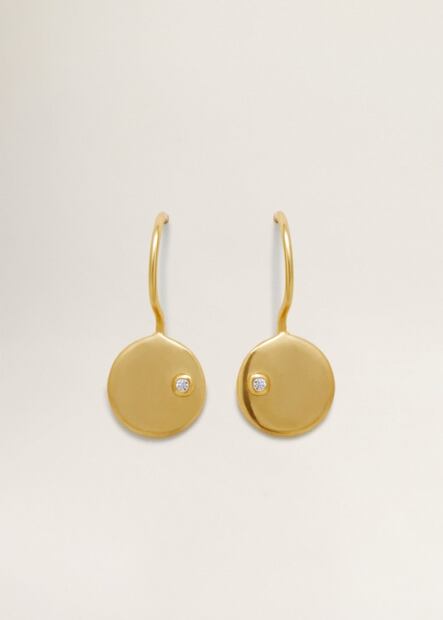 Mango lanza nueva línea de joyería “low cost” bañada en oro