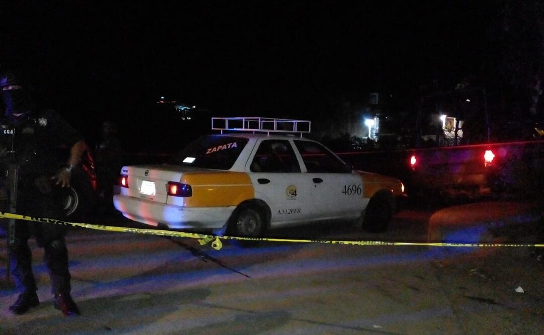 Los taxis incendiados fueron encontrados en distintos puntos de Guerrero, dos de ellos con víctimas en su interior. Foto: Fiscalía General del Estado de Guerrero