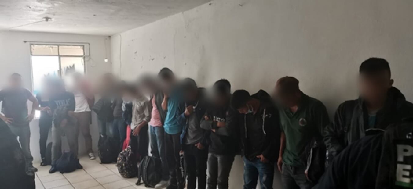 Rescatan a 37 migrantes en sur de Veracruz