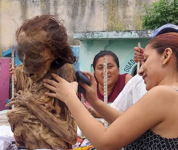 “Limpieza de los Santos Restos” en Campeche, 28 de octubre de 2024. Foto: Jazmin Rodríguez