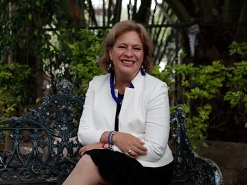 Josefa González-Blanco sale de Semarnat tras un escándalo y 16 mil despidos