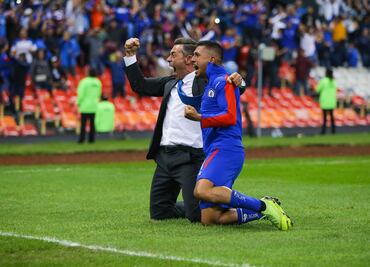 'Pol' Fernández y Elías Hernández eran felices con Caixinha