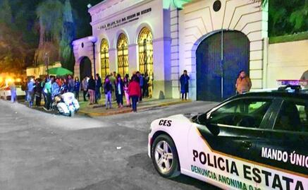 Atacante de prepa de la UAEM utilizó hacha para herir a estudiantes: testigos