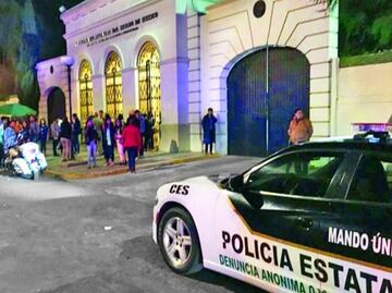 Atacante de prepa de la UAEM utilizó hacha para herir a estudiantes: testigos