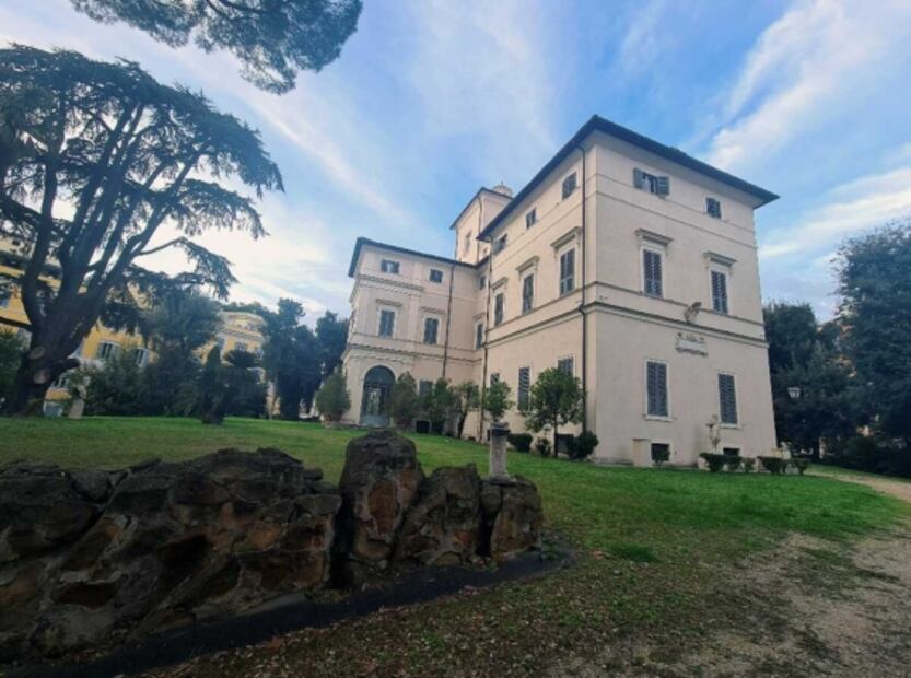 ¿Cuál es la historia de "Villa de Aurora", el palacio que contiene el único mural de Caravaggio?