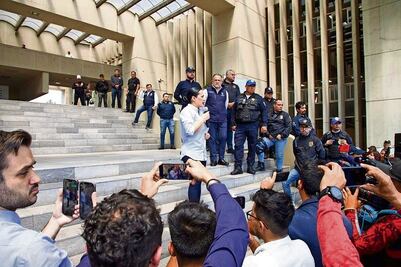 Piden fin al permiso de operación de La Polar