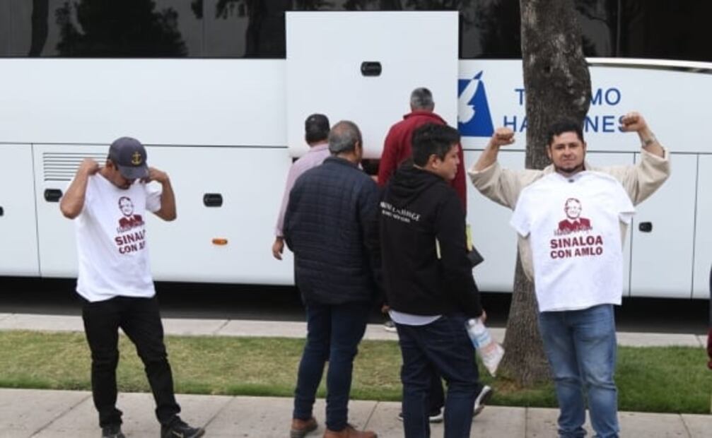 Mitin por aniversario de la Expropiación Petrolera en el Zócalo de la CDMX, minuto a minuto