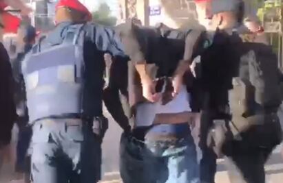 Hombre resulta herido al defender a mujer de asalto en el Metro Hidalgo