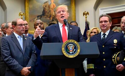 Trump alista visita a víctimas de incendios forestales de California 