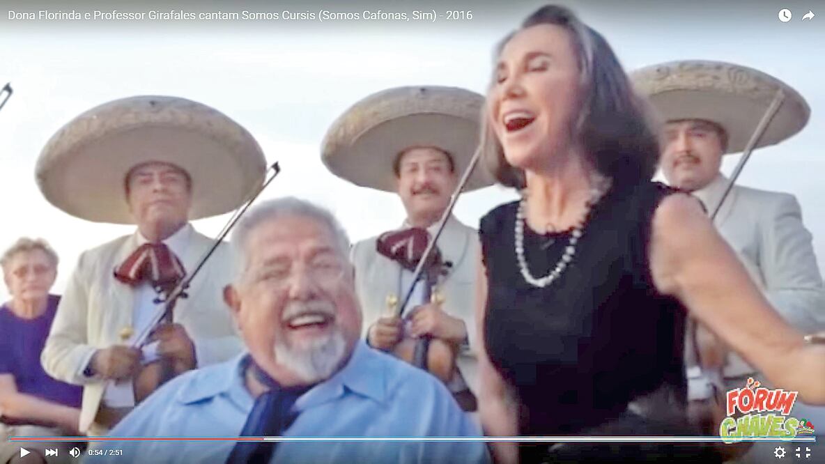 Con el mar de fondo, cantaron acompañados de mariachi (TOMADA DE FACEBOOK)