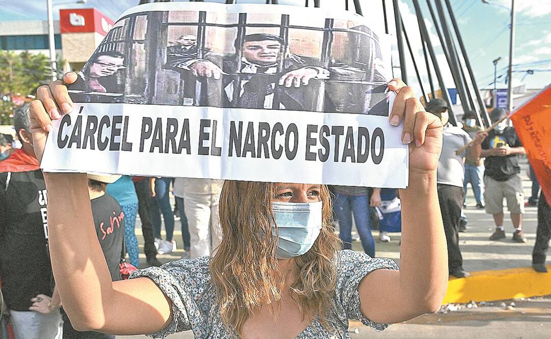 Simpatizantes de la oposición celebraron en Tegucigalpa, el martes pasado, tras informarse la condena a Tony Hernández, en Nueva York. Foto. Orlando Sierra/ AFP