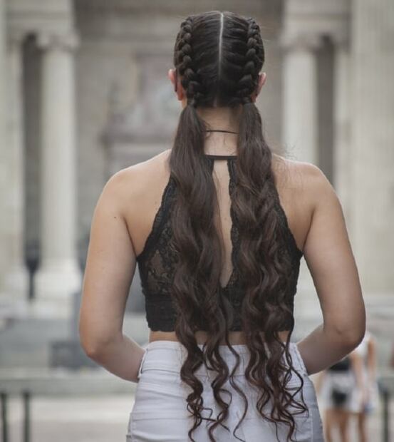 Belinda y Ángela Aguilar confirman el regreso de las coletas