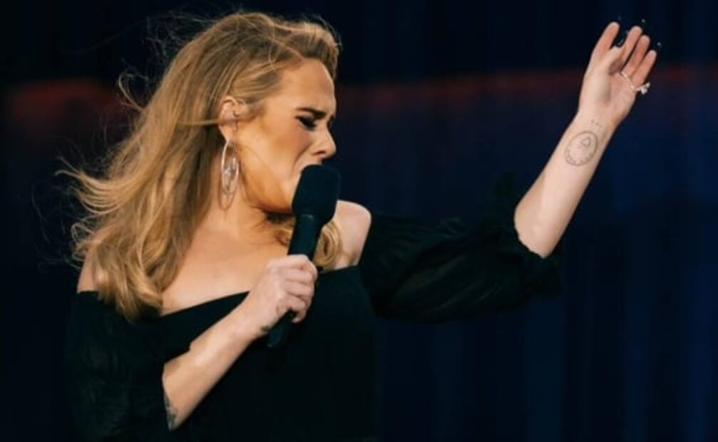 Adele supera crisis y anuncia nuevas fechas de sus conciertos "Weekends with Adele"