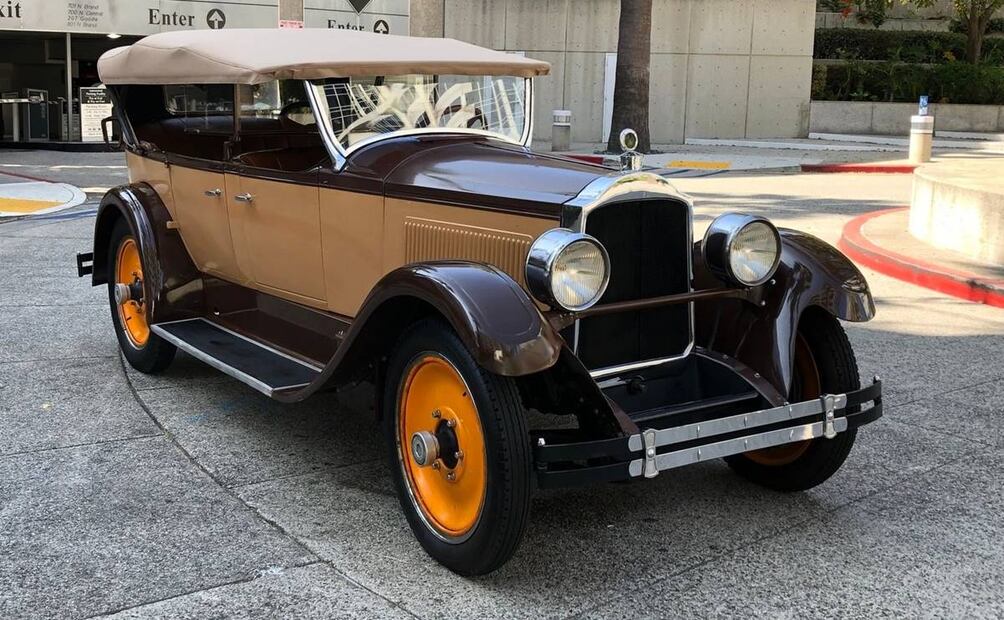 Packard fue una icónica marca que produjo carros entre 1899 y 1958. Este modelo de 1926 es lo que Novo tendría en mente cuando dedicó sus letras a celebrar las maravillas del automovilismo. Foto: Web de Vintage Car Collector.