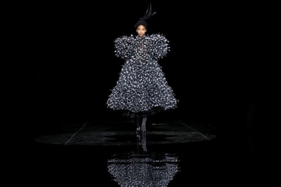 La pasarela del cisne negro de Marc Jacobs en Fashion Week Nueva York 