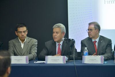 Infonavit e Inadem firman convenio para MiPymes