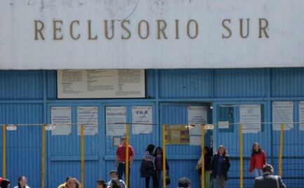 En fuga de reos del Reclusorio Sur tuvo que haber complicidad de custodios: AMLO