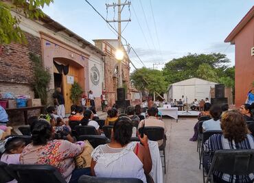 A una semana de su muerte, realizan homenaje a Toledo en Juchitán