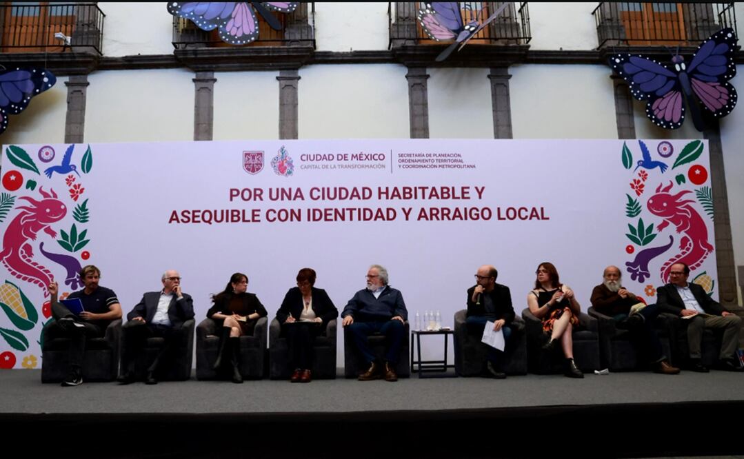 Imagen de los asistentes al primer foro “Por una Ciudad de México habitable y asequible con identidad y arraigo local”. Foto: Fernanda Zamora/EL UNIVERSAL