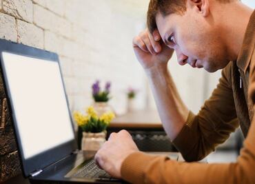 Estrés en el trabajo tiene mayor impacto en población joven, revela estudio