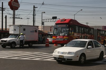 Continúan labores de mantenimiento en L2 del Metrobús