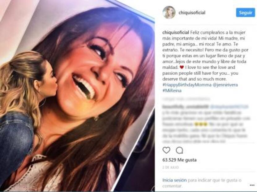 Chiquis Rivera comparte foto en bikini