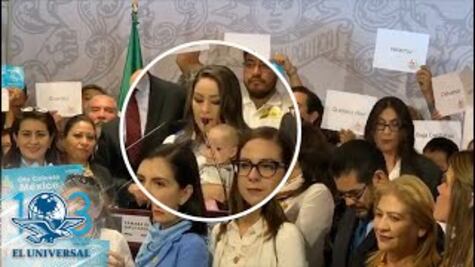 Con bebé en brazos, senadora pide frenar iniciativas para despenalizar el aborto