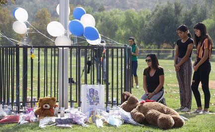 Muere autor de tiroteo en escuela de Santa Clarita, California