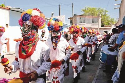 Reúnen tradiciones y arte de indígenas de América