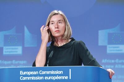 Relegan la conclusión del TLCUEM