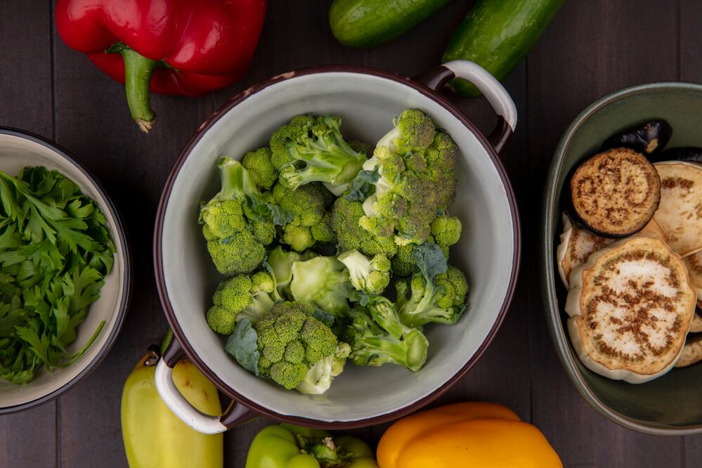 Forma correcta de cocinar el brócoli. Foto: Freepik