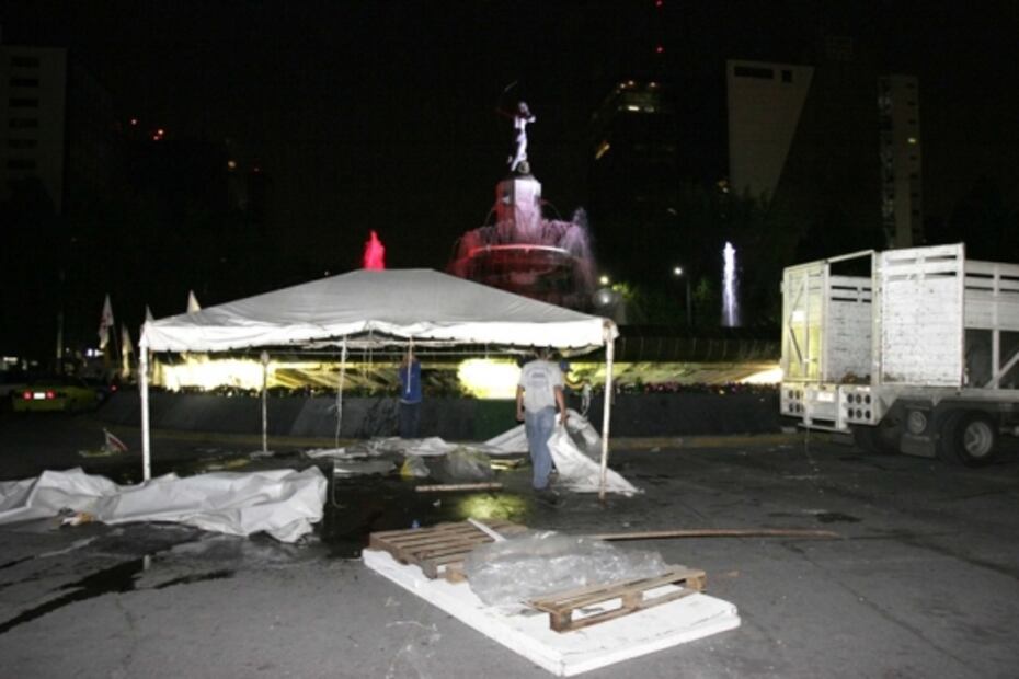 A 13 años del plantón de Reforma de AMLO, entra en vigor "ley Garrote"