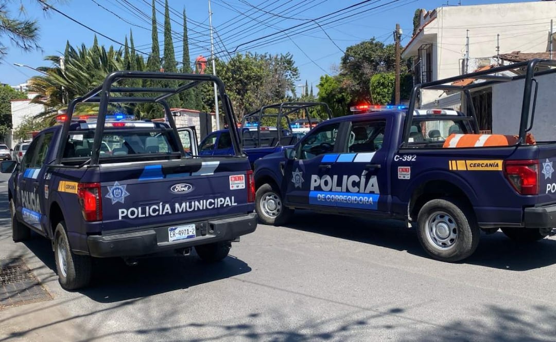 La Policía Municipal detuvo a la joven tras disparar contra su madre y hermano y finalmente asesinar a su progenitora en Querétaro (27/02/2025). Foto: Especial