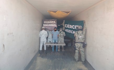Detienen tráiler con vehículos robados y armas en Sonora; operativo Frontera Segura detecta cargamento ilegal