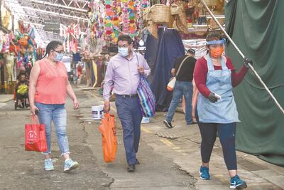 Científicos defienden el uso de cubrebocas