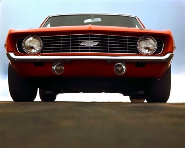 Hombre encuentra su Camaro de 1969 robado luego de 17 años 