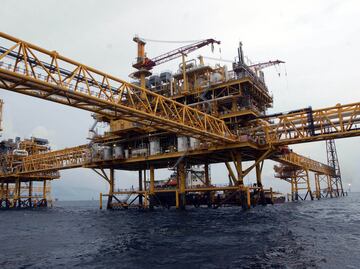 IP propone retomar las asociaciones petroleras