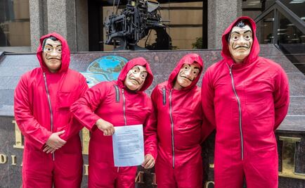 Vestidos de “atracadores”, seguidores de “El Mijis” piden por presos