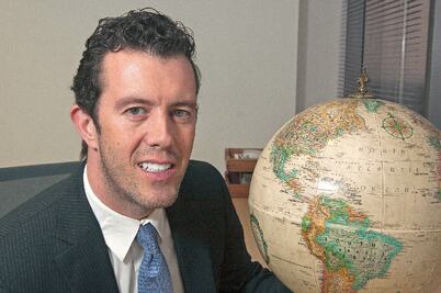 “Trump no busca ser presidente de EU, sino promover su marca”: Larry Rubin