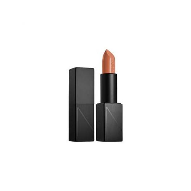 Descubre cuál es tu lipstick ideal según tu tono de piel
