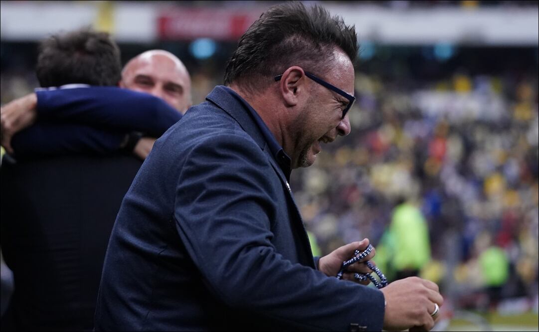 La lección del 'Turco' Mohamed al 'Piojo' Herrera