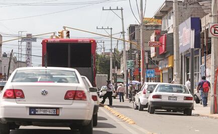 Agentes infraccionan a 71 automovilistas en fin de semana largo
