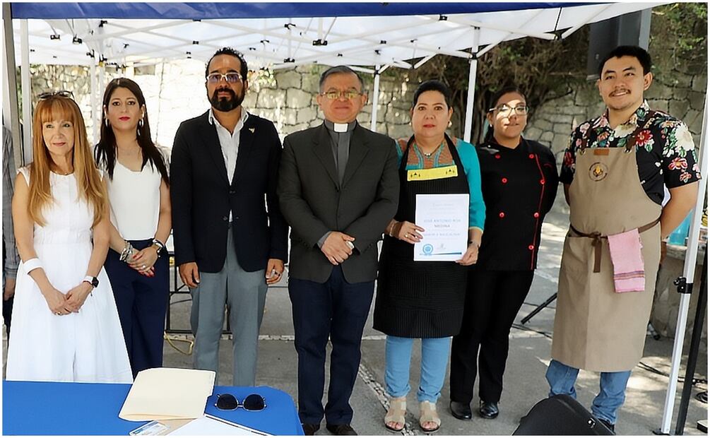 En el concurso “Sabor a Naucalpan” participan locatarios de la zona quienes muestran sus mejores platillos. Foto: Especial